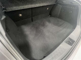 リヤシートは6:4分割可倒式!状況に応じてシートを倒せば沢山の荷物が載せられます!