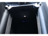 納車前整備は、メルセデスベンツ国際認定メカニックによる最新の検査ライン等の施設が充実した当社工場で入念に行います。