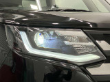 【LEDヘッドランプ】明るいライトが夜間の安全運転をサポートします。消費電力も少なく長寿命です。
