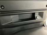 【ラゲッジルーム用アクセサリーソケット】車中泊・アウトドアでお役立ち!広さのあるラゲッジスペースだからこそ、装備があれば便利で嬉しいですね♪