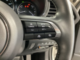 追従型クルーズコントロール付!高速道路走行時にアクセルやブレーキを操作することなく、前方車との車間距離を保つよう自動で車速をコントロールします。全車速追従機能は時速0キロから高速域までカバー!