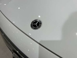 メルセデス・ベンツの定める厳しい基準をクリアしたお車のみをご案内させて頂きます。納車前整備はメーカー規定に基づき100項目以上にも及ぶ点検を熟練のメカニックによって行いご納車させて頂きます。