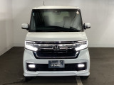 一目見てホンダ車だとわかるカッコいいフロントマスクです!