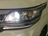 【オートライト(AUTO)】外の明るさをシステムが感知して、自動でヘッドライトが点灯します!ヘッドライトをつけ忘れを防ぐ便利機能です