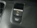 ◆オートブレーキホールド機能付き電子パーキングブレーキ◆ブレーキペダルを足から離しても停車状態を保ちます。アクセルを踏めば自動でブレーキが解除され、発進可能!