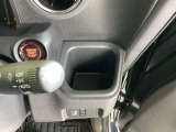 運転席カップホルダー