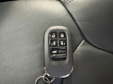 スマートキーでワンタッチで鍵の開け閉め可能です