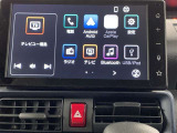 ディスプレイオーディオを装備。スマホとクルマをつなぐことで、これまでのナビに加えて、いろんなサービスが楽しめます。