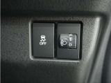 ◆VSA◆横滑り防止装置が装備されています。コーナーリング時の横すべりを抑える機能と、車両の急激な挙動変化を抑える機能で、安定した走行を実現しています。運転に安心とゆとりが出来ます。