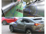 現車には写真位置にヘコミがあり、納車前に弊社負担にて加修いたします。詳しくは店頭にてスタッフにお尋ねください。※その他の細かいキズ、使用感は現車にてご確認ください。