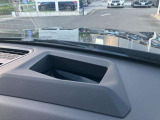 【ボディコーティングで新車時の輝きを】ご納車前にボディを磨き上げ下地処理を行った上で、コーティングを施工します。軽微な小傷も無くなりより新車時の輝きに近い状態でお届けできます。ぜひご用命下さい!