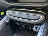 八光AUTO MOTIVEの強みはサポート力です。これまで培ってきた経験と技術力、スピードを生かして、お客様ひとりひとりを八光AUTO MOTIVE全店でサポートさせて頂きます。