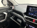 【車両検査証明書】付 ◇資格を持った検査員が車を細かくチェック