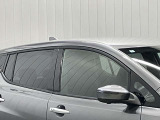 プラスチックバイザーがない分デザインもすっきり★洗車の時の窓拭きもラクラクです!
