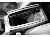 お気軽にお問い合わせください。Tel:075-325-0440 Mobile:070-2313-8676  中古車担当:時女まで