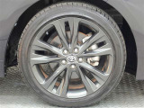 タイヤサイズ 215/45R17