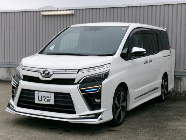 ヴォクシー 2.0 ZS 煌 
