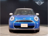 全国最大級のグループ総在庫数を保有しております。お客様に合ったお車をご提案致します!!是非一度、ご来場ください!!