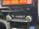 エアコンはオートエアコンです(^-^)温度調節も細かくできるので車内を快適な温度にできますよ(*^^*)人気の装備です☆