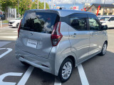 プライバシーガラスなので、中の荷物やプライバシーも保たれます。