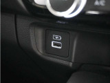 ◆USBチャージャー◆使いやすい場所に装備されています。