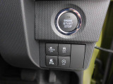 当社は購入後のアフターケアを大切にしております。納車後、1ヶ月無料点検、半年ごとにあんしん点検、12ヶ月法定点検の誘致をします。また車検までの点検をセットにした『ワンダフルパスポート』を販売中です。