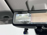 バックモニターで後ろの安全を確認しながら駐車できます!