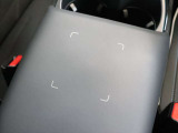 肘掛けの上部にはNFCのセンサーがあります NFCカードにてドアを解錠した場合、電源OFFからの再始動する際に使用します