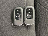 こちらの車両はスマートキー2個付属しておりますのでご安心くださいね(^^)/