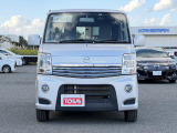 ●全国各地から良質車だけを選ぶ目利きの仕入れスタッフ☆さらに国家整備資格者が、その車を徹底してチェックしています!!