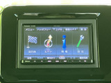 充実した機能を持つナビ・オーディオシステムを搭載。快適なドライブをサポートし、カーライフをより豊かにします。