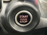 【プッシュ式エンジン】プッシュ式エンジンスタートでブレーキを踏んでボタンを押すだけでエンジン始動がスムーズ!!鍵をカバンに入れているだけでエンジンの始動が可能★とても便利な機能です