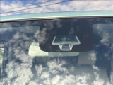 安全機能も充実しており、安心して運転をしていただけます。