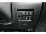 中古車だからボディーコーティングがおすすめ!下地処理が重要なコーティングはもちろんプロの施工でピカピカに仕上げます。濃色車は親水性、淡色車は撥水性のものがオススメ!