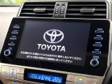 【メーカー純正ナビ】インテリアに溶け込むスタイリッシュな「専用設計」メーカーナビを装備♪視認性や操作性など基本性能にも優れ、より上質なカーライフをお楽しみいただけます。
