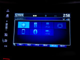 フルセグTV搭載。USB入力、Bluetoothオーディオに対応しています。