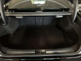 「認定中古車」は納車前整備がポイントです。メルセデス・ベンツの定める厳しい基準をクリアしたお車のみご案内させて頂きます。納車前整備はメーカー規定に基づき自社工場で入念に行なわれます。