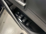 電動格納式ドアミラー!ワンタッチ式パワーウインドウ!