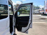 運転席側のドアです。