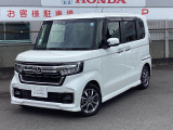 ワンオーナー車のN-BOXカスタム(L )が入庫です。当社自社工場にて法定点検を実施しております。過去の整備は整備記録簿での確認ができます。