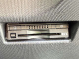 便利なETC車載器も装備されています。
