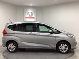 購入後も自社指定整備工場完備でお客様の愛車をしっかりサポート致します!御納車時には安全かつ安心してお乗り頂けるようホンダ専門知識を持つ整備スタッフが点検・整備・装備も説明をしてお渡ししております。