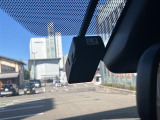 福井の生活に欠かせない軽自動車の在庫が充実しています。スライドドア付きのハイトワゴンや小回りの利くコンパクト軽など、日常使いにぴったりな人気の最新・高年式モデルも豊富に揃っています。