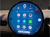 クラシック感を残したデザインのメーターパネルです。