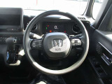 お車は一生の内にそう何度も買いなおされるものではありません。なので後悔の無いお車選びとカーライフ私たちケイスマイルにサポートさせて下さい!
