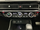 Wエアコン付きです!運転席・助手席それぞれ快適な車内でお過ごしいただけます。寒い時期には嬉しいシートヒーター付きです!