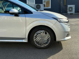 無料見積り依頼からご成約のお客様には、ガラス系ボディーコートの「5イヤーコート」の定価から20%引きで承ります。見積り依頼をされていないお客様は「ネットを見てきた」と声を掛けてください。