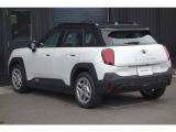 【MINI NEXT 認定中古車】安心の保証プログラムや延長保証など、MINI NEXT車両をご購入いただいたオーナーの皆様に、より快適なMINIライフを楽しんでいただくためのユニークなサービスをご用意しております。