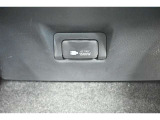 非常時やキャンプなどに役立つAC100Vコンセント付きです。
