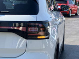 点検整備:ご納車前に&rdquo;Das WeltAuto&rdquo;独自の「点検チェック項目シート」により、部品や機能に関する全71項目もの厳しいチェックを実施します。